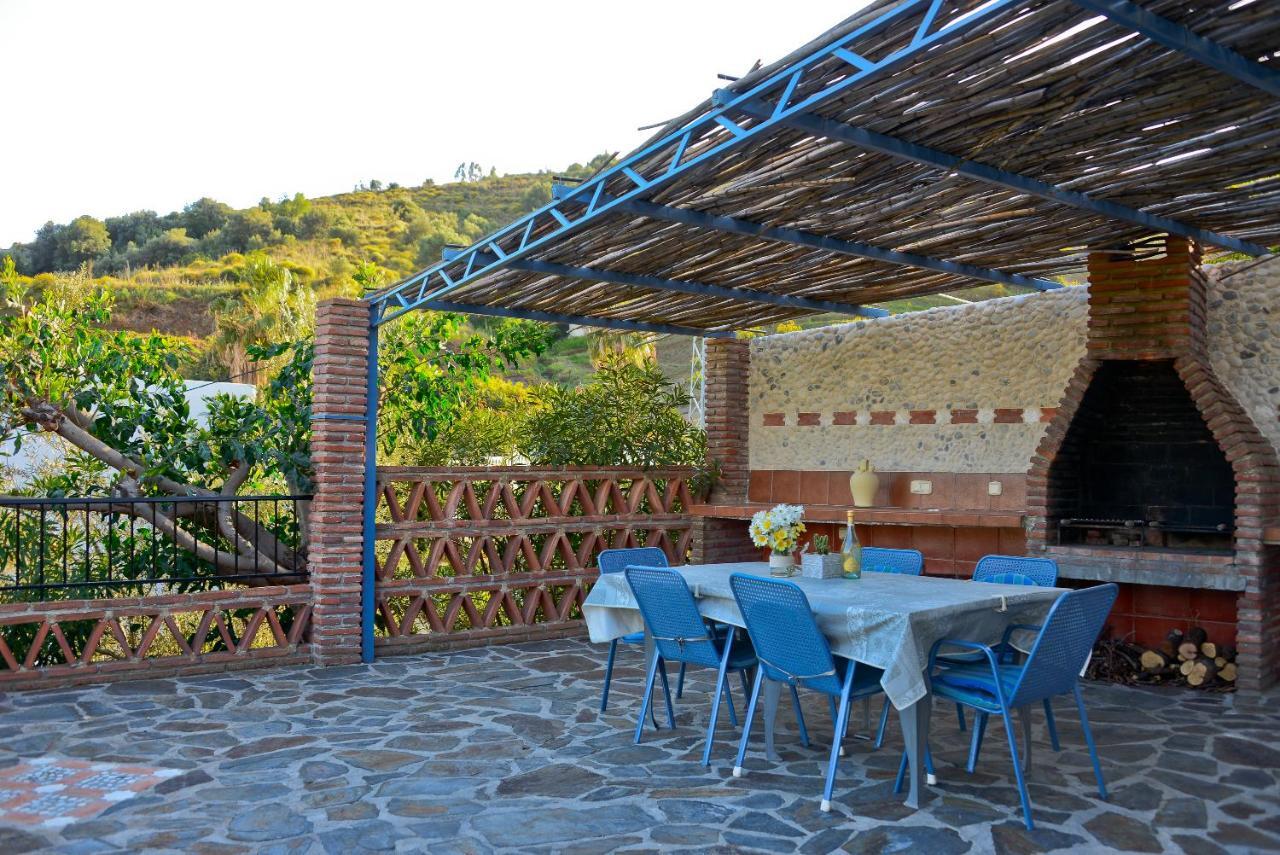 Casa Entre Nerja Y Frigiliana Villa Bagian luar foto